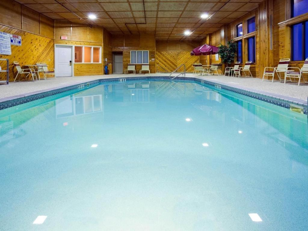 Holiday Inn Express & Suites Winner By Ihg Facilités photo